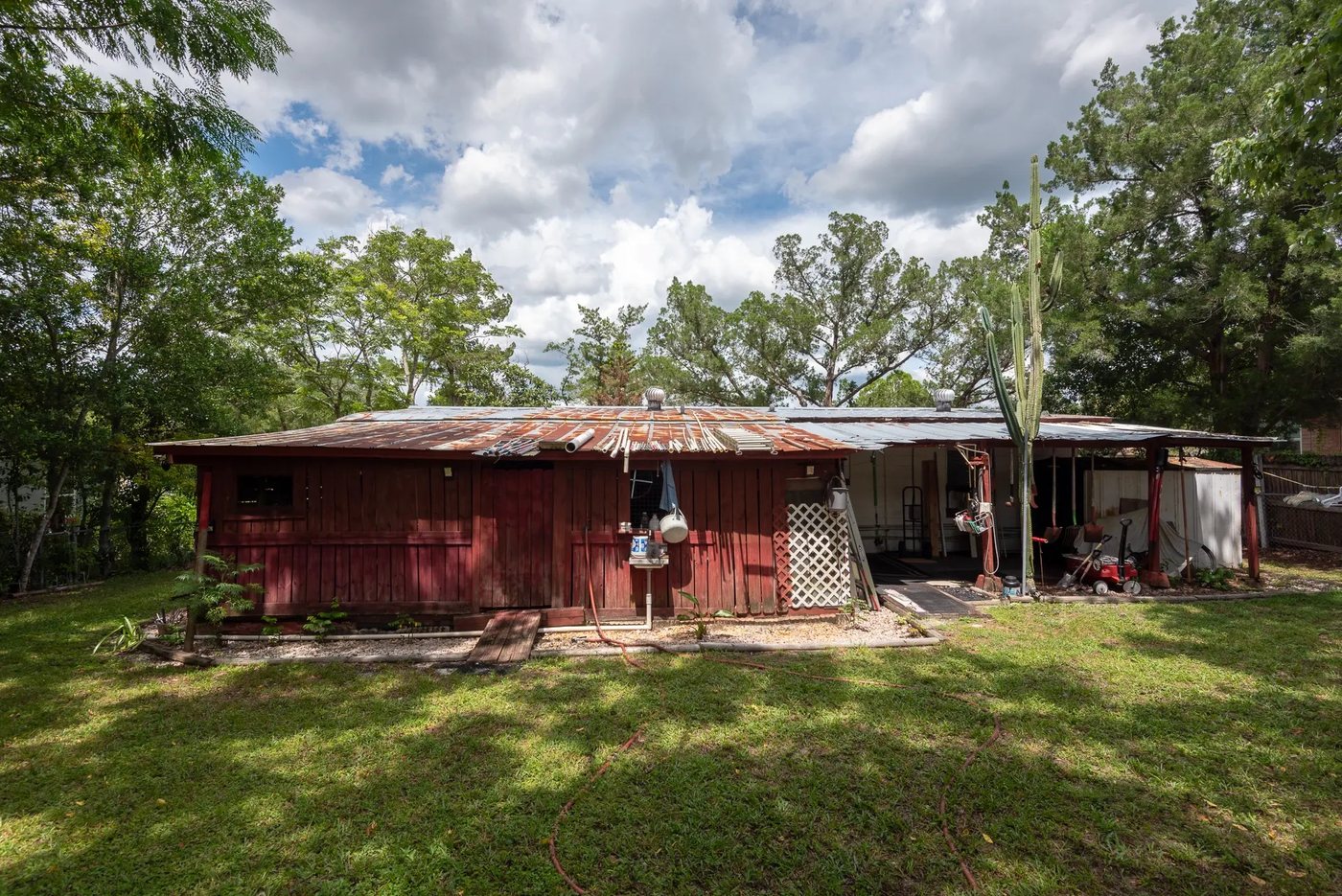 2BR / 1BA Block Home with Porch Conversion Upside &mdash; Volusia County &middot; Deltona (32725)