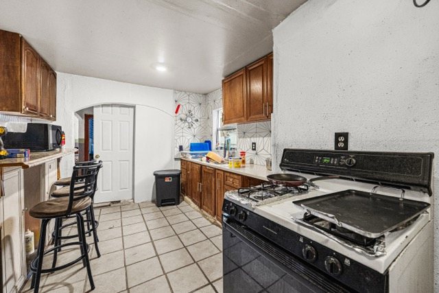 Palm Beach County &middot; Lake Worth Beach (33460) photo 7