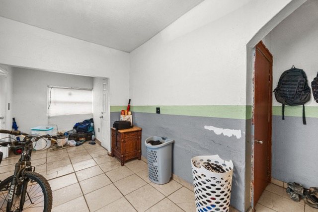 Palm Beach County &middot; Lake Worth Beach (33460) photo 10