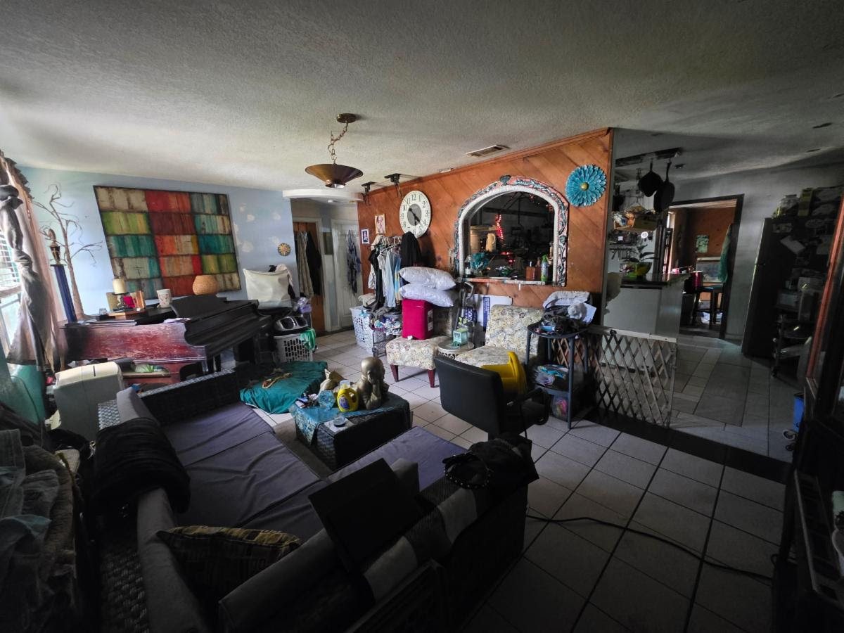 Volusia · South Daytona (32119) photo 3