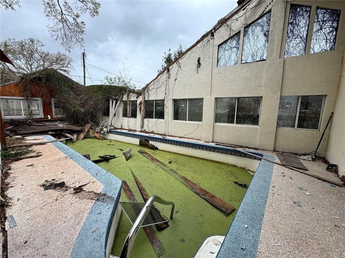 Polk County &middot; Winter Haven (33881) photo 2